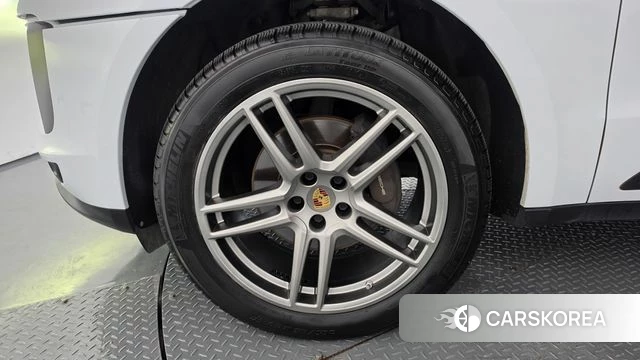 Porsche Macan id 4727053 из Кореи 29