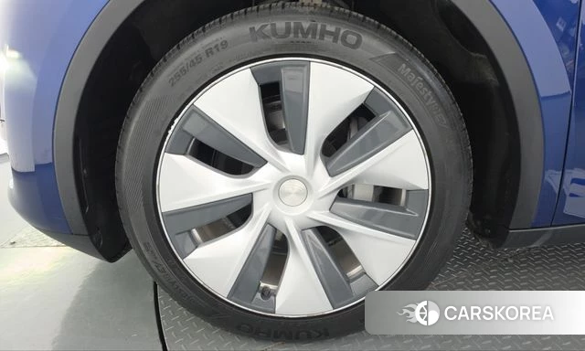 Tesla Model Y id 5033405 из Кореи 28