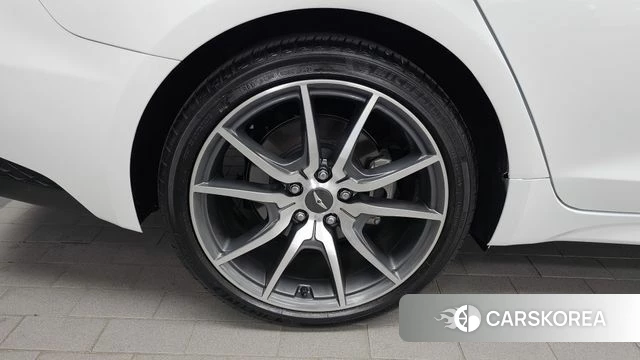 Genesis The New G70 id 4966552 из Кореи 30