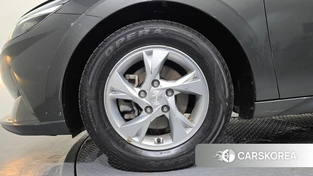 Hyundai Avante (CN7) id 4396375 из Кореи 25