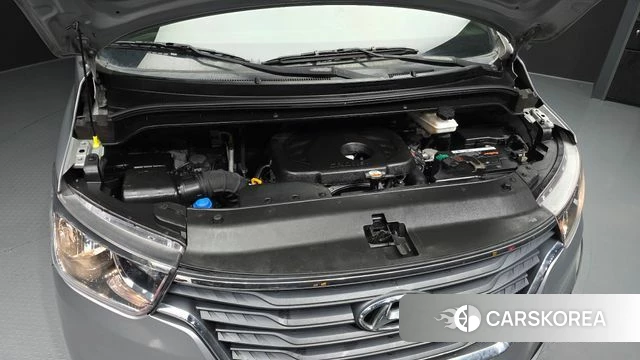 Hyundai The New Grand Starex id 4977590 из Кореи 25
