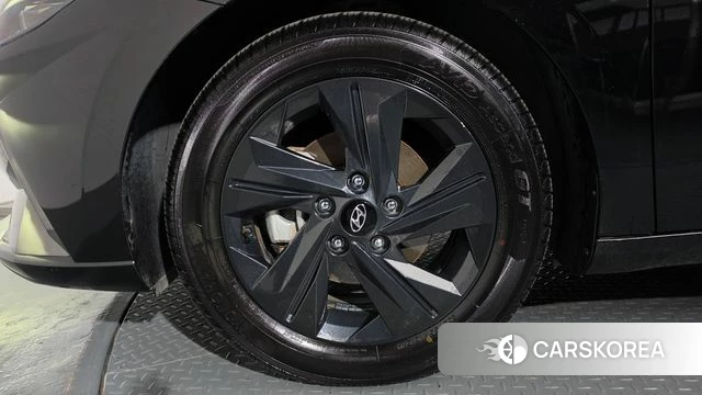 Hyundai Avante (CN7) id 4991350 из Кореи 35