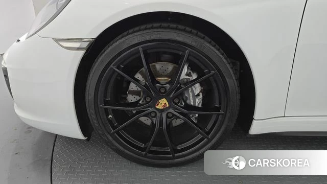 Porsche 911 id 4983180 из Кореи 25