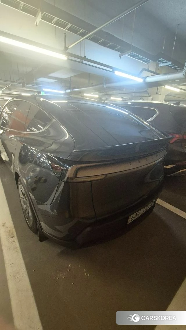 Tesla Model Y 2026 Серый из Кореи, фото 5