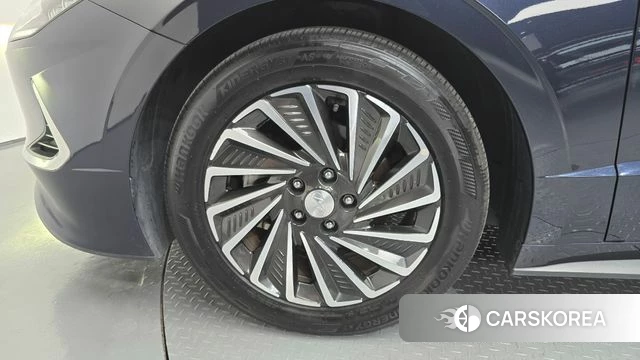 Hyundai Sonata Hybrid (DN8) id 4987331 из Кореи 28