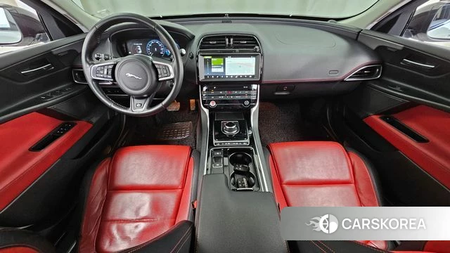 Jaguar XE id 4760295 из Кореи 14