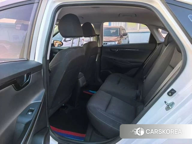 Hyundai Celesta 2022 Белый из Китая, фото 5
