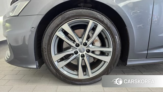 Audi A6 (C8) id 4930401 из Кореи 31