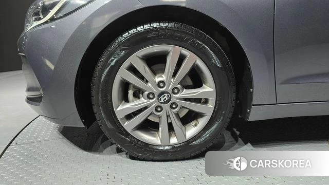 Hyundai Avante AD id 4770818 из Кореи 26