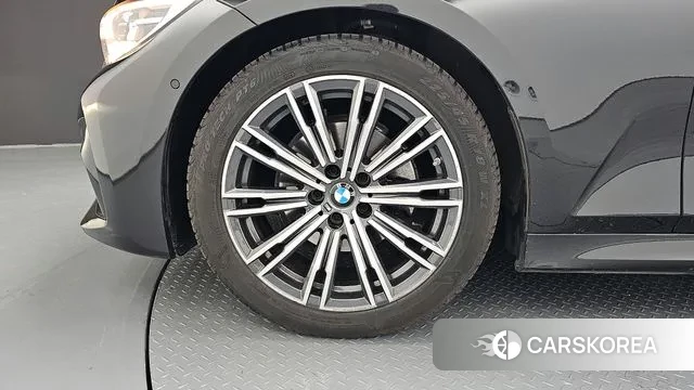 BMW 3 Series (G20) id 3361274 из Кореи 15