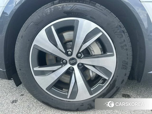 Audi Q8 e-Tron (GE) id 4602561 из Кореи 13