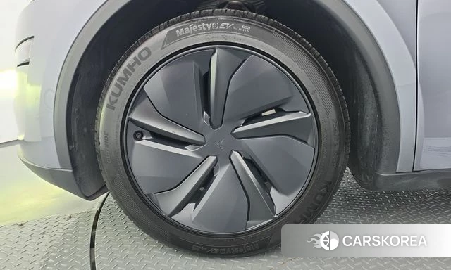 Tesla Model Y id 4957229 из Кореи 32