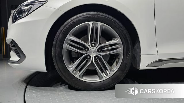 Hyundai Grandeur IG id 3801431 из Кореи 15