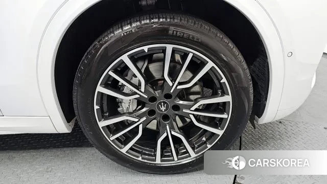 Maserati Grecale id 3716229 из Кореи 15