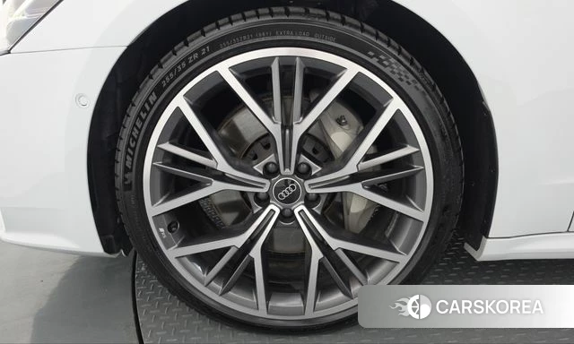 Audi A7 (4K) id 4985048 из Кореи 31