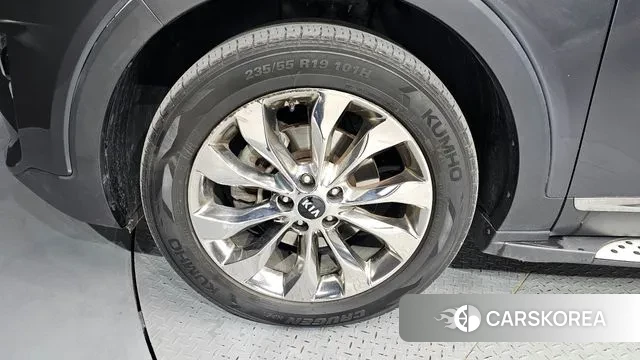 Kia The New Sorento id 3666554 из Кореи 15