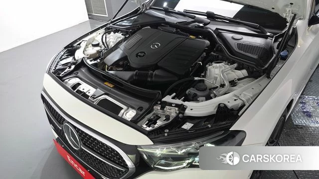 Mercedes-Benz E-Class W214 id 4916282 из Кореи 32