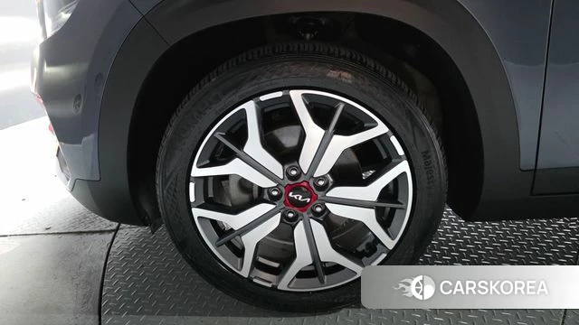 Kia Seltos id 4936028 из Кореи 34