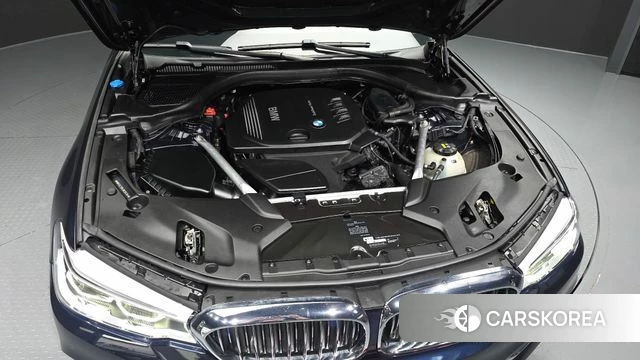 BMW 5 Series (G30) id 4983182 из Кореи 27