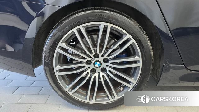 BMW 5 Series (G30) id 4943829 из Кореи 15