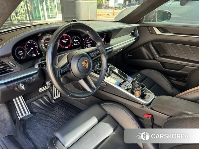 Porsche 911(992) id 4971038 из Кореи 10