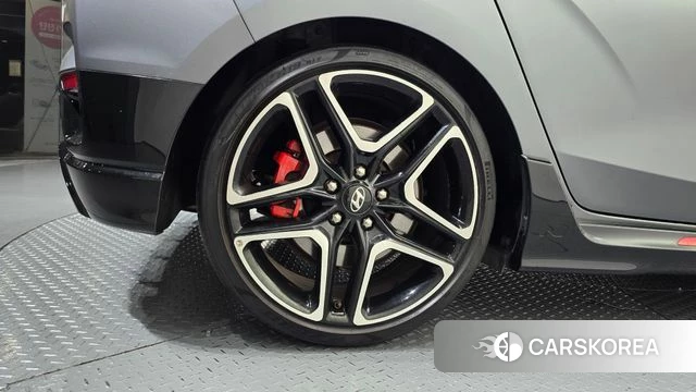 Hyundai Veloster (JS) id 4993475 из Кореи 25