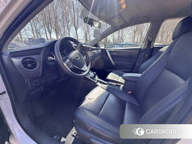 Toyota Levin 2021 Белый из Китая, фото 5