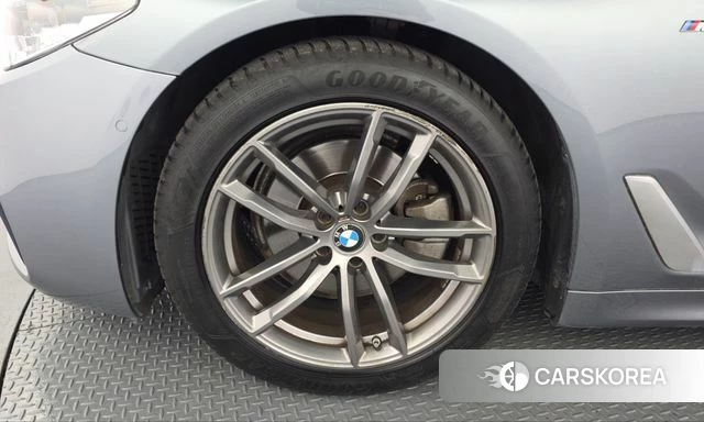 BMW 5 Series (G30) id 4998389 из Кореи 34