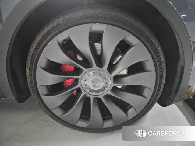 Tesla Model Y id 5031081 из Кореи 7