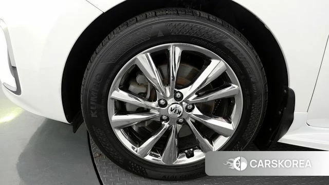 Kia The New Carnival id 3861714 из Кореи 15