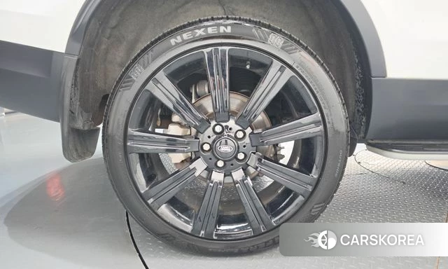Land Rover Discovery 5 id 4967700 из Кореи 28