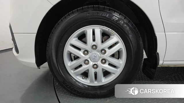 Hyundai The New Grand Starex id 4780842 из Кореи 15