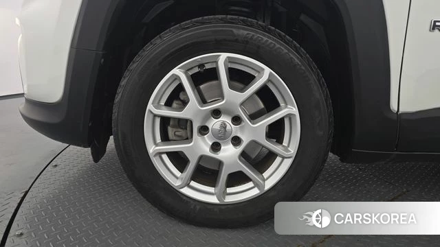 Jeep Renegade id 4930789 из Кореи 28