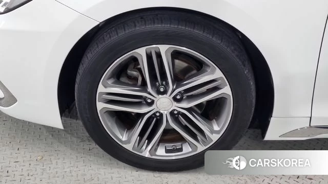 Hyundai Grandeur IG id 4708694 из Кореи 15