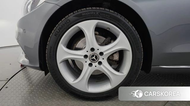 Mercedes-Benz C-Class W205 id 5019053 из Кореи 26