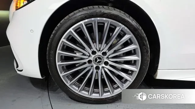 Mercedes-Benz C-Class W206 id 3716875 из Кореи 15