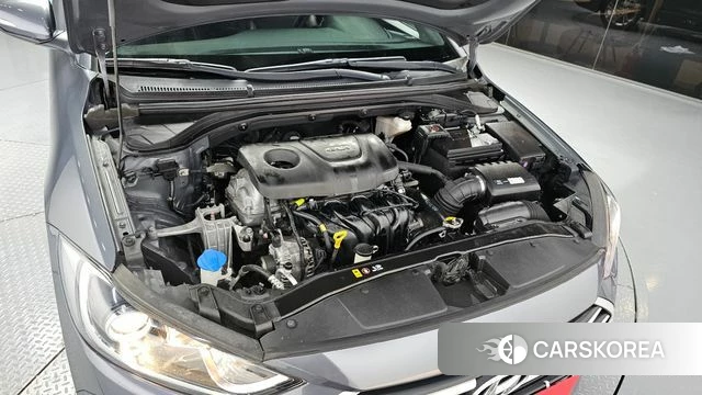 Hyundai Avante AD id 5024030 из Кореи 25