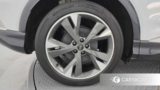 Audi Q4 e-Tron (F4) id 4905506 из Кореи 31