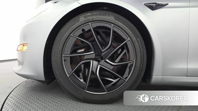 Tesla Model S id 4949803 из Кореи 25