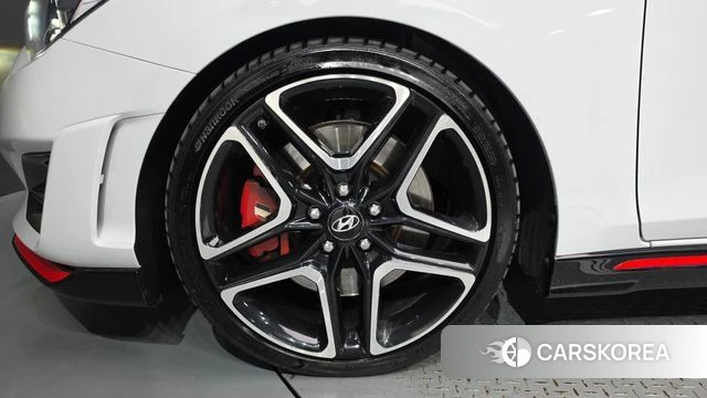 Hyundai Veloster (JS) id 4998301 из Кореи 15