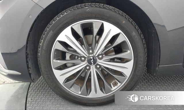 Kia K8 Hybrid id 5040504 из Кореи 32