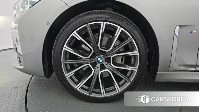 BMW 7 Series (G11) id 4982055 из Кореи 30