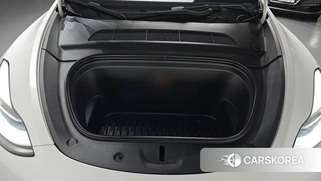Tesla Model Y id 5012320 из Кореи 29
