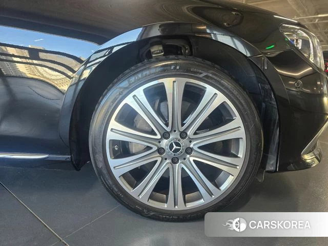 Mercedes-Benz E-Class W213 2023 Черный из Кореи, фото 6