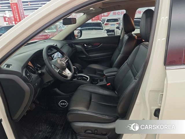 Nissan X-Trail 2021 Белый из Китая, фото 5