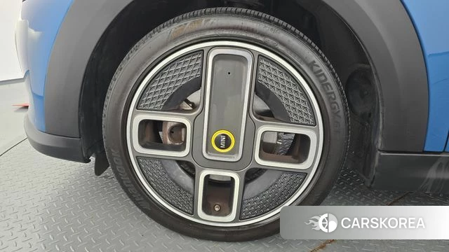 Mini Cooper Electric id 4958674 из Кореи 25