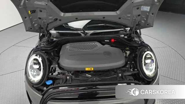 Mini Cooper Electric id 4917651 из Кореи 25