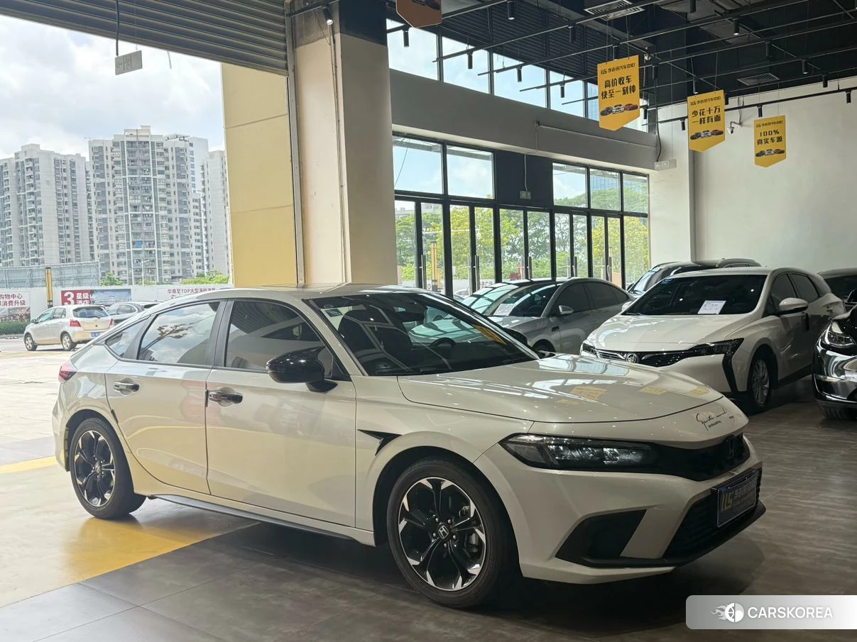 Honda Civic 2022 Белый из Китая, фото 6