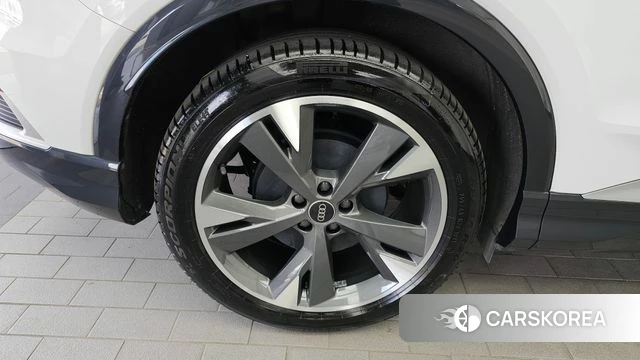 Audi Q4 e-Tron (F4) id 4905565 из Кореи 30