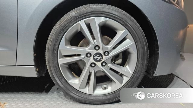 Hyundai Avante AD id 5042121 из Кореи 15